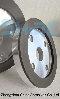 Roue de meulage CBN pour outils abrasifs au carbure de tungstène