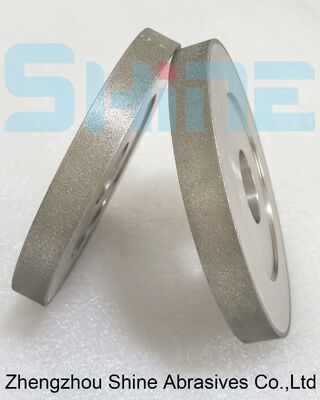 Quel est l'avantage de la meule diamantée électrodéposée pour le meulage grossier du graphite